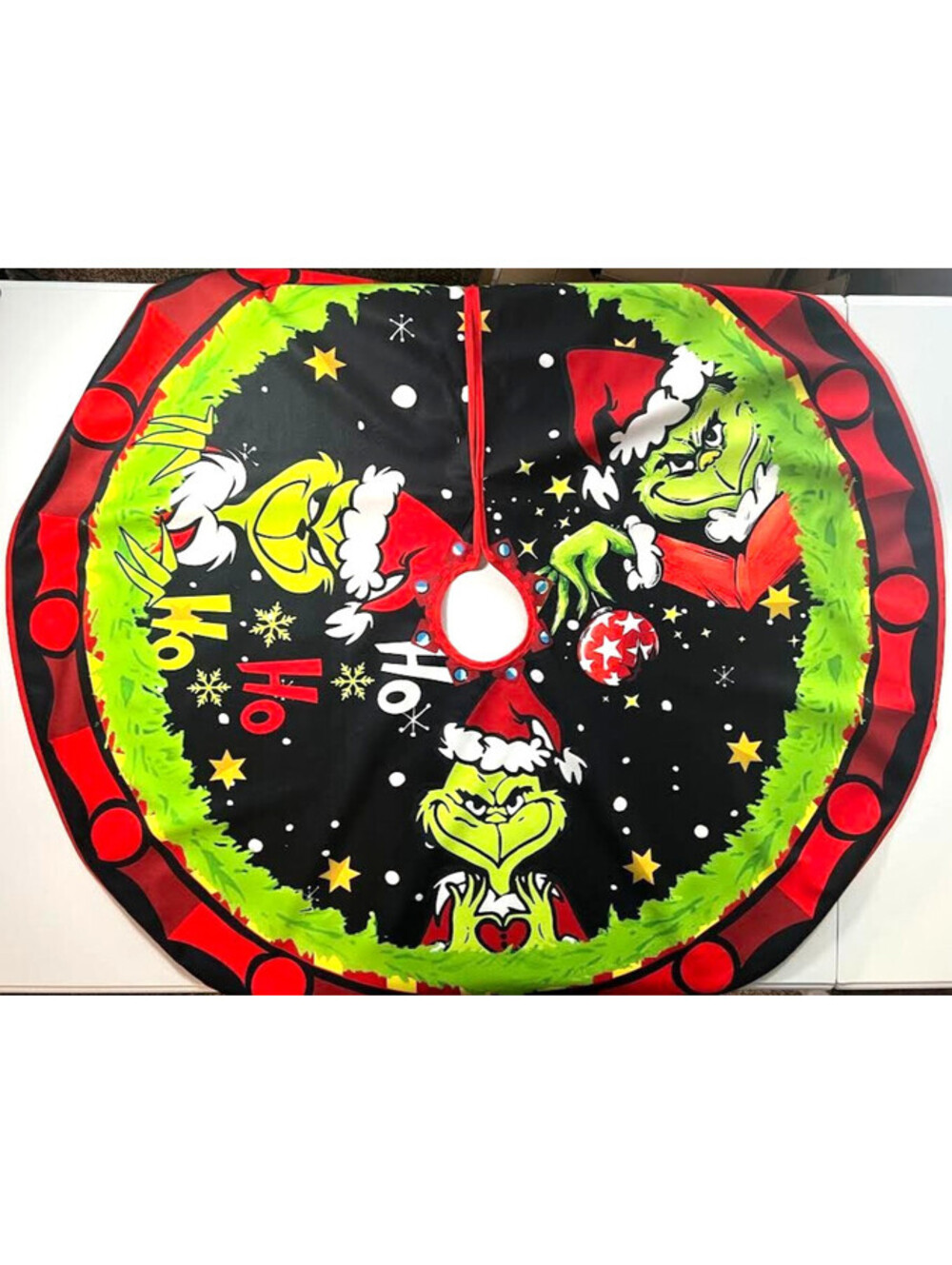 Grinch Christmas Tree Skirt-34 1/2 inch, "Ho Ho Ho", 3 1/4 Inch Opening